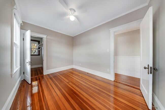 Building Photo - 95 Auckland St