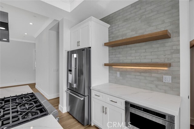 Building Photo - 2304 Harriman Ln