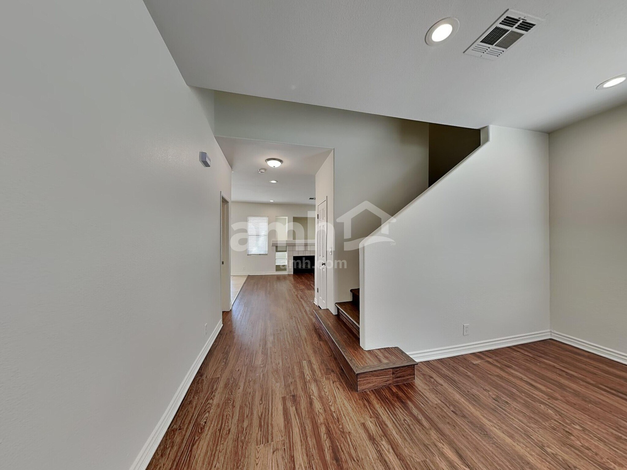 Building Photo - 7901 Rustic Canyon Ct
