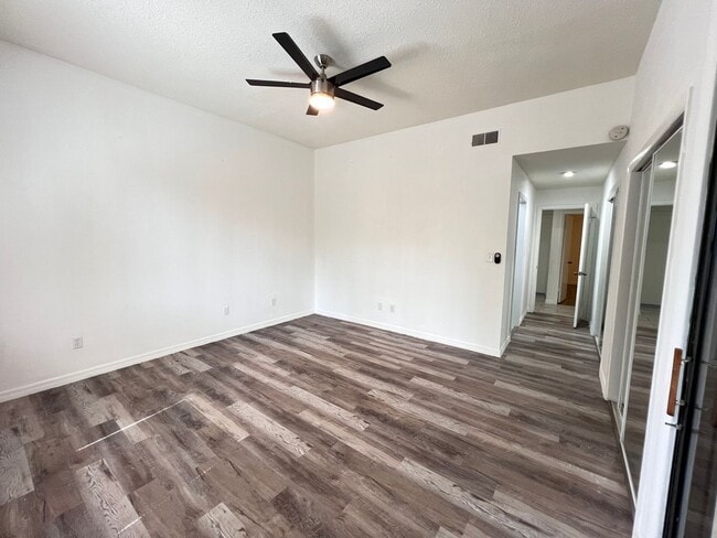 Building Photo - Perfect Home waiting for you!