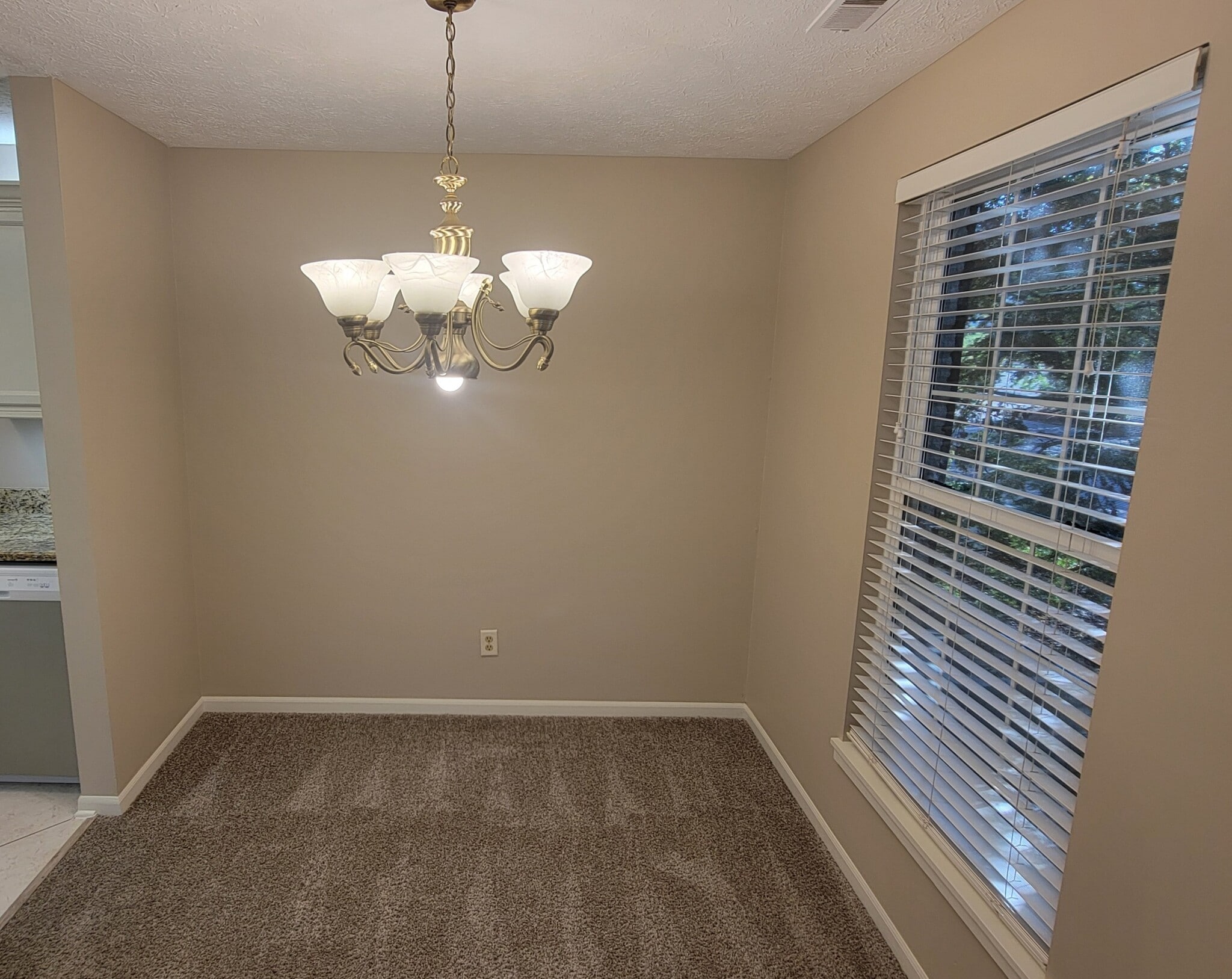 Building Photo - 382 Waterside Avenue