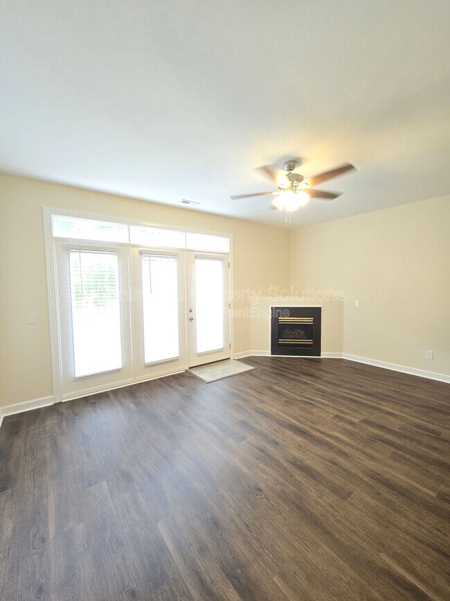Building Photo - 5813 Wrightsville Ave
