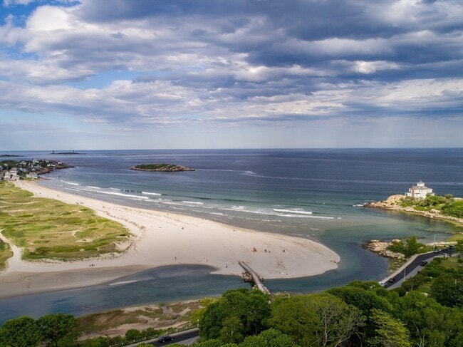 Building Photo - 39 Decatur St