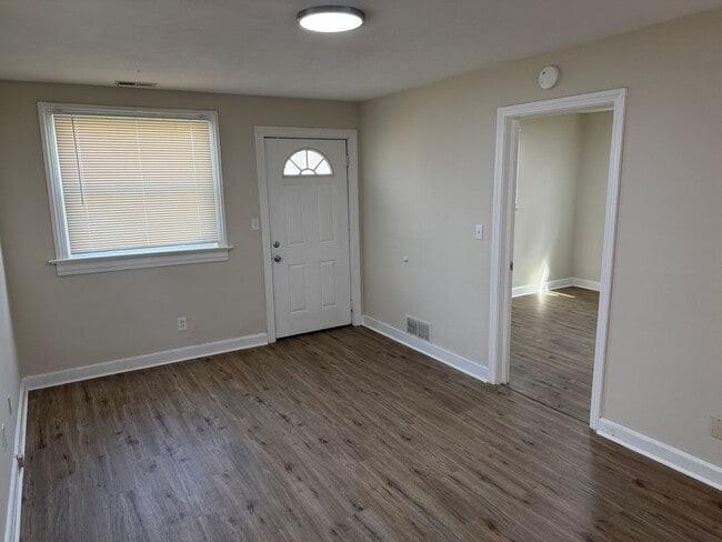 Building Photo - CAMPOSTELLA