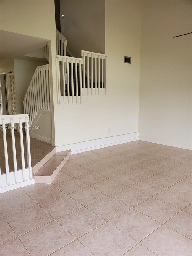 Building Photo - 4206 SW 87th Terrace