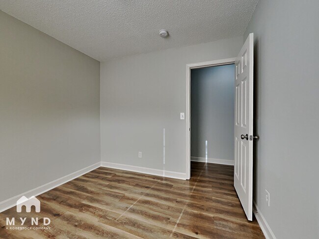 Building Photo - 2314 Hope Valley Ln