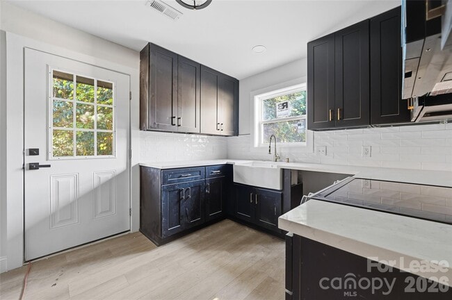 Building Photo - 1314 Anderson St