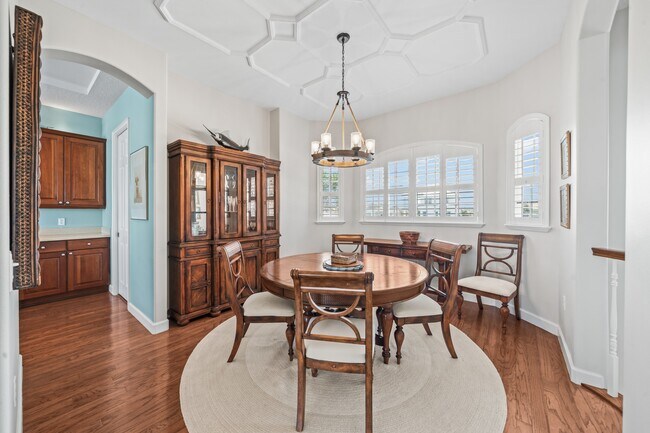 Building Photo - 7585 Jimmy Buffett Mem Hwy