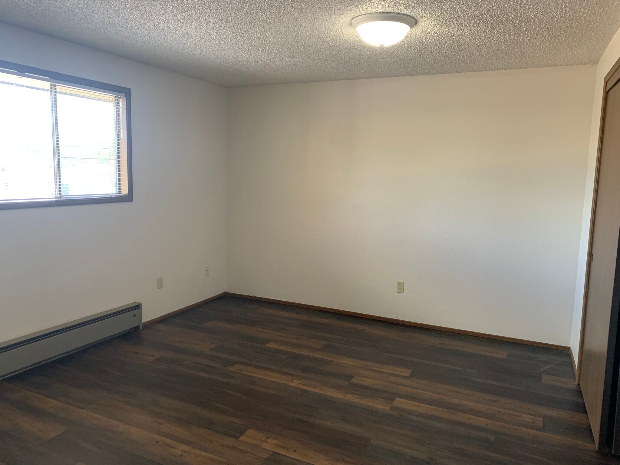 Building Photo - 107 La Villa Dr