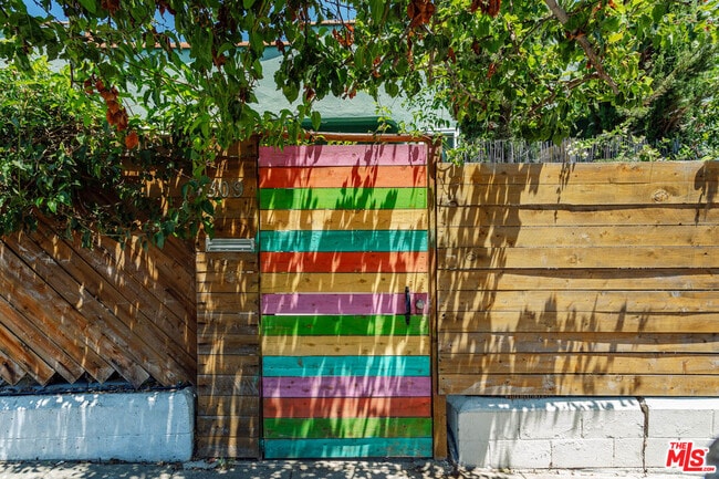 Building Photo - 4309 Burns Ave