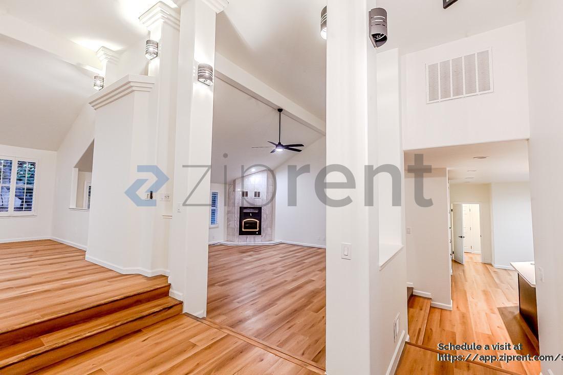 Building Photo - 1712 Carnegie Way