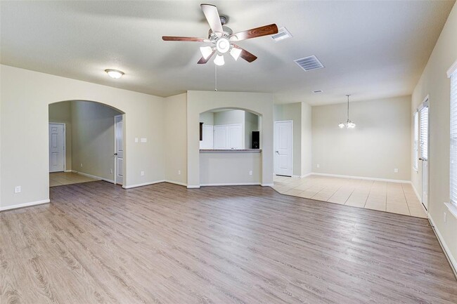Building Photo - 5915 Nodaway Creek Ct
