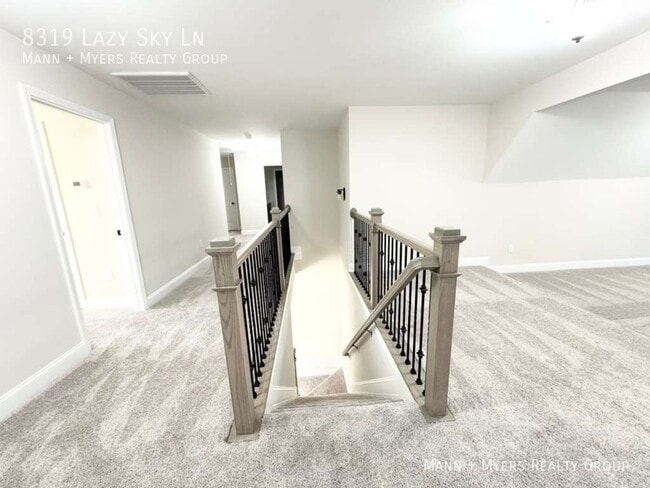 Building Photo - 8319 Lazy Sky Ln