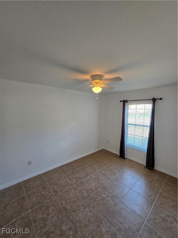 Building Photo - 3820 SW 16th Pl