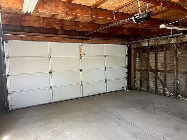 Building Photo - 121 Marnell Ave
