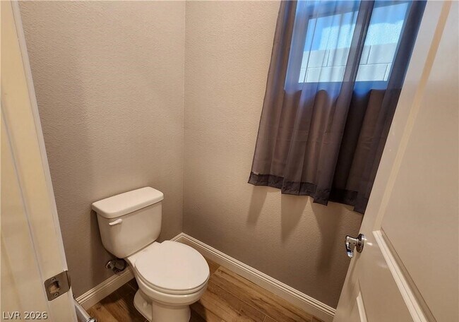 Building Photo - 130 Nine Mile Creek Dr