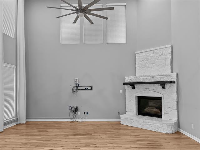 Building Photo - 673 W Talon Dr