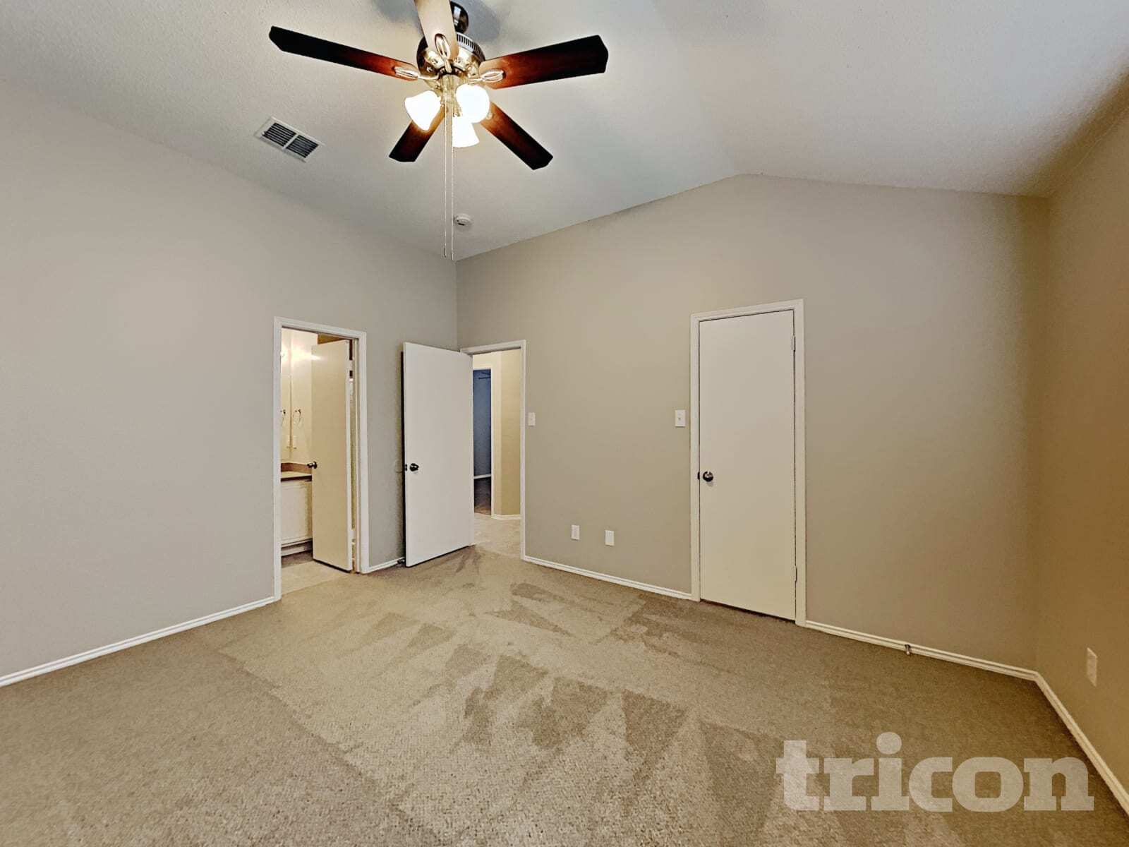 Building Photo - 807 Castlewick Ct