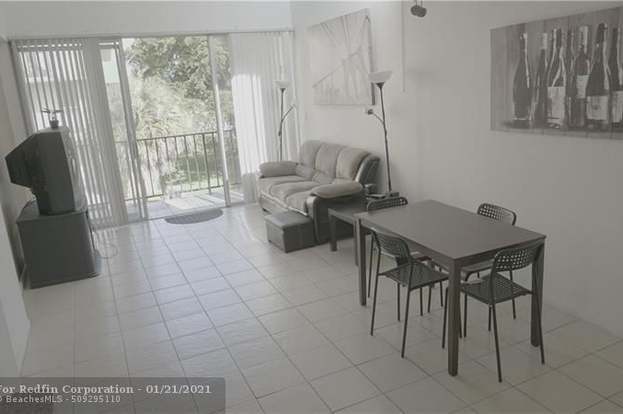 Building Photo - 110 Fontainebleau Blvd