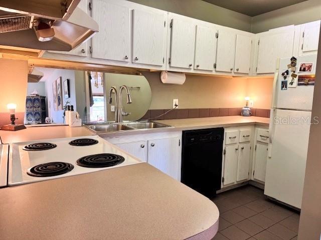 Building Photo - 257 SW Lincoln Cir N