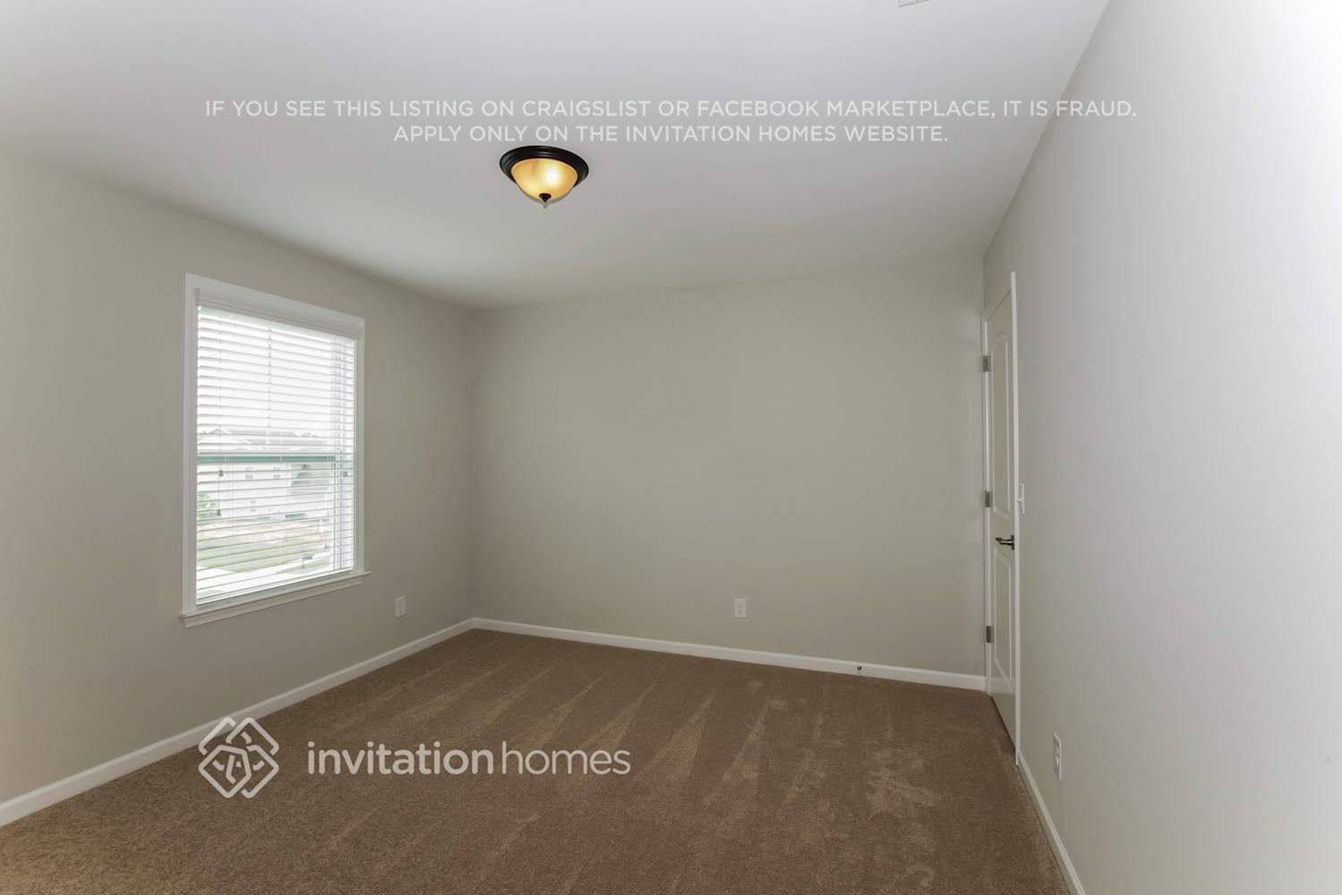 Building Photo - 5069 Stonehill Ln