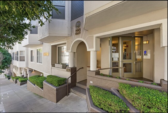 Building Photo - Beautiful 1Bd/1Ba in the Heart of Pacific Heights