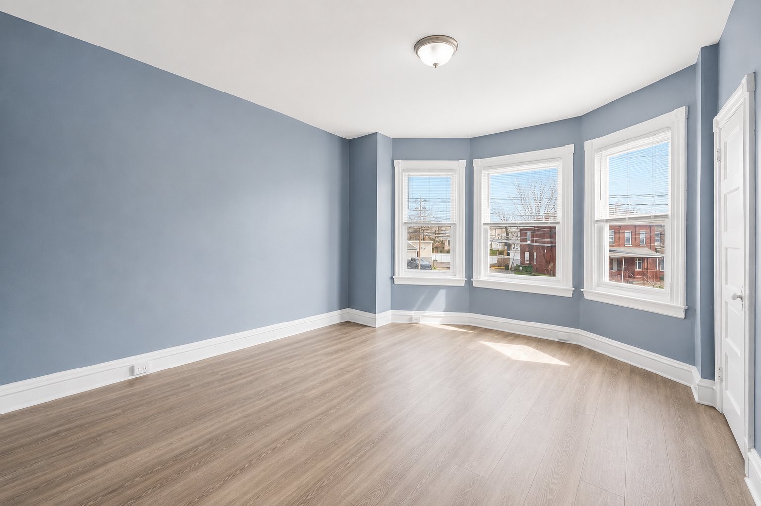 Building Photo - 1110 Morton Ave