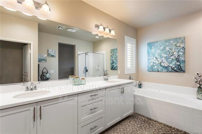 Building Photo - 24848 Coldwater Canyon Trail