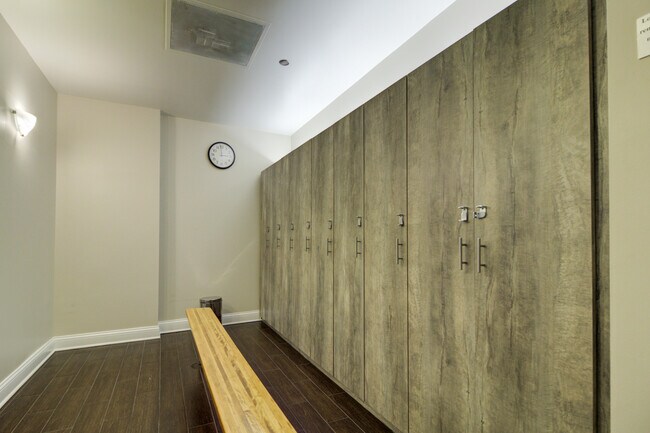 Building Photo - 474 N Lake Shore Dr