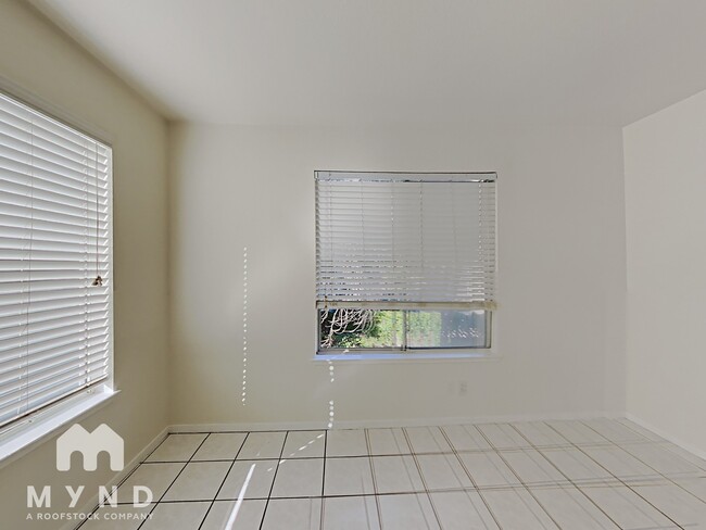 Building Photo - 38830 Garibaldi Common