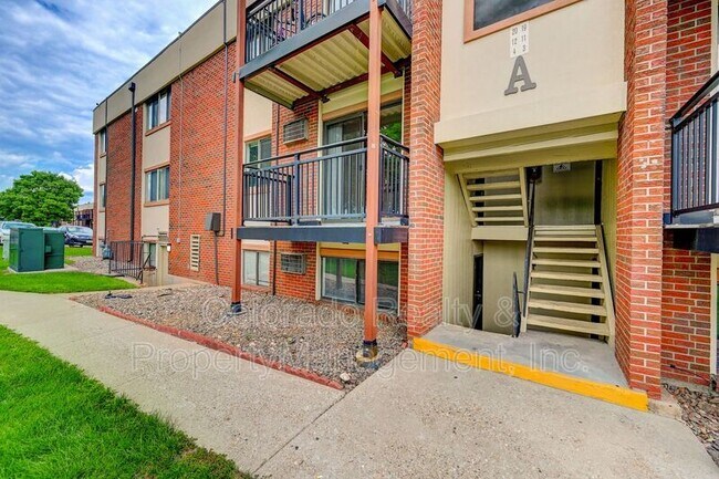 Building Photo - 5995 W Hampden Ave