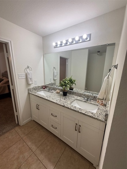 Building Photo - 2034 Kings Forest Dr