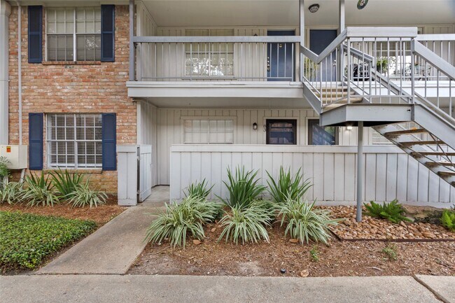Primary Photo - 2350 Bering Dr