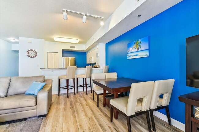 Building Photo - 104 Gulfside Ct