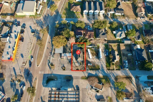 Building Photo - 4826 Bristol St