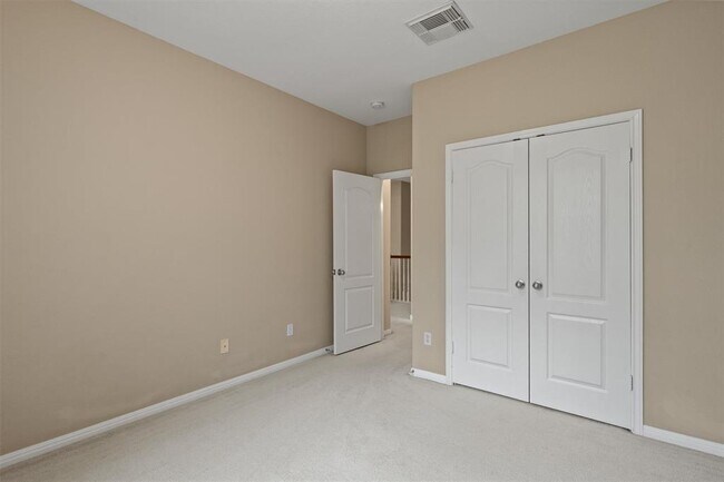 Building Photo - 9013 Sautelle Ln