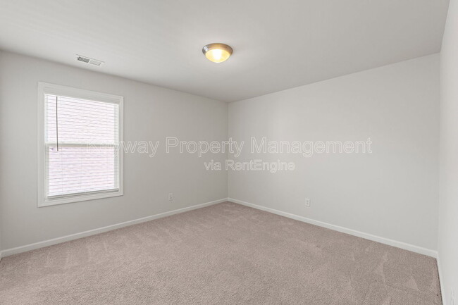 Building Photo - 4136 Thimbleberry Dr