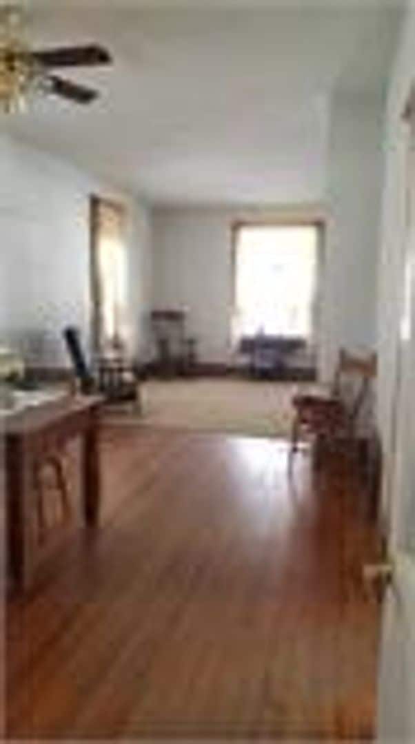Building Photo - 1723 7th Ave