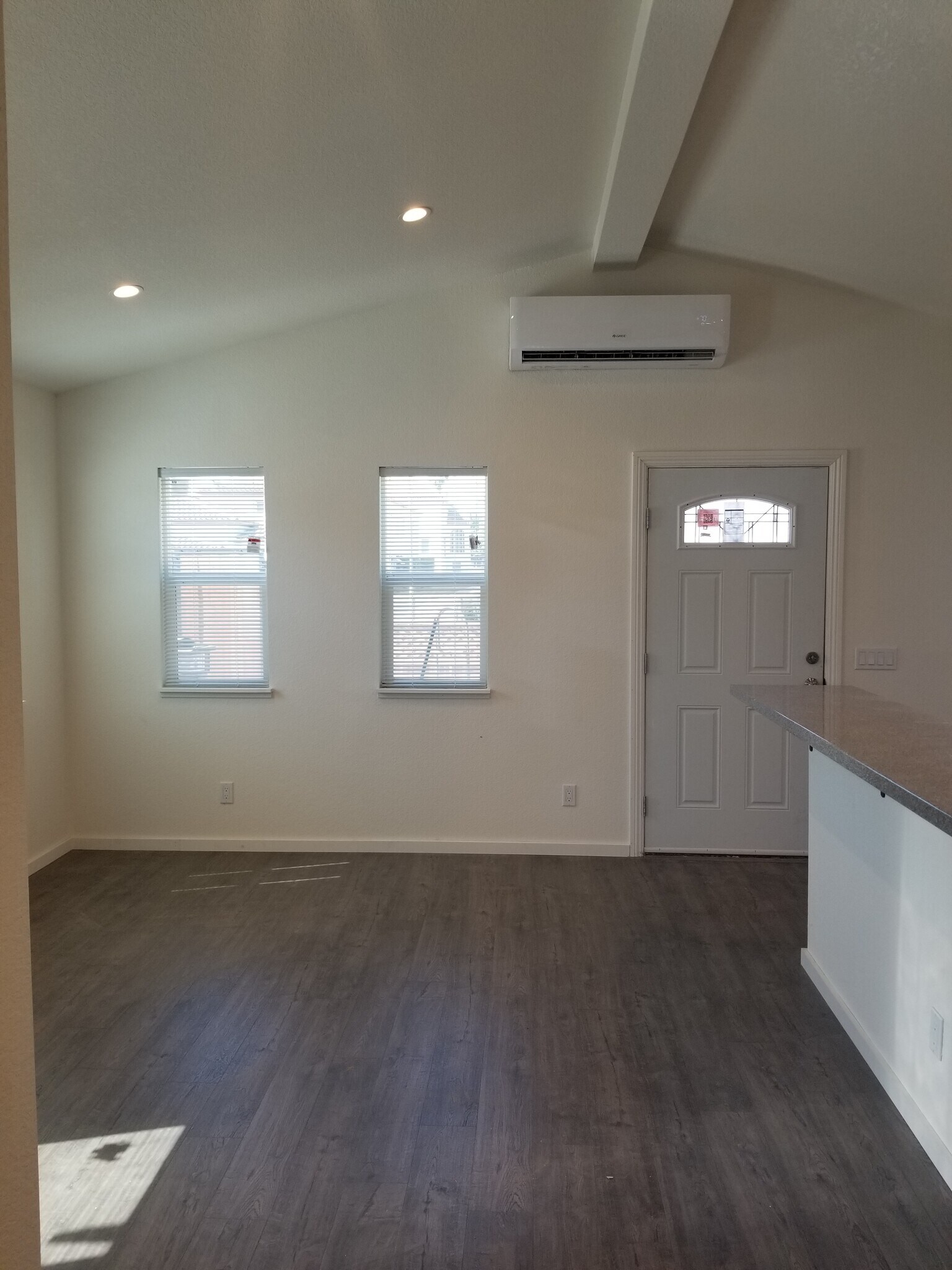 Living Room - 406 S Laurel St