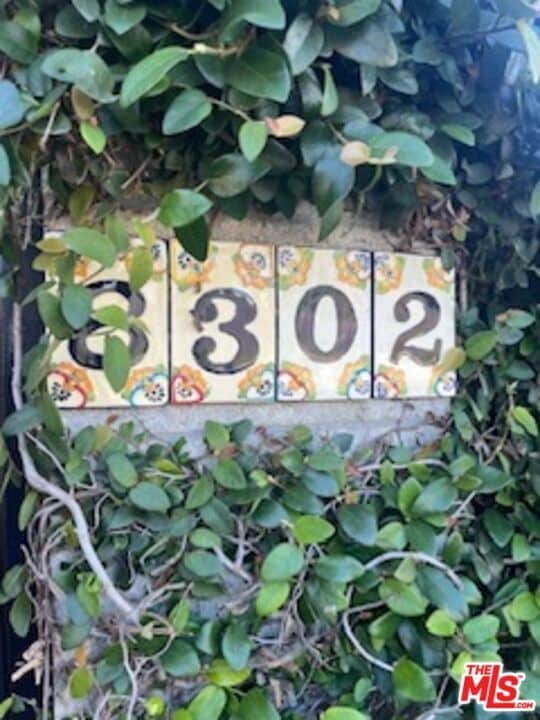 Building Photo - 8302 S Sepulveda Blvd