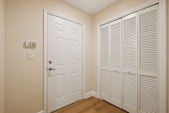 Building Photo - 700 S Harbour Island Blvd