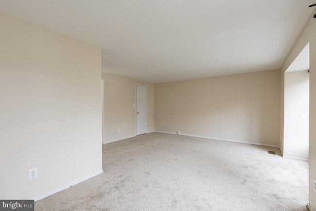 Building Photo - 18728 Nathans Pl