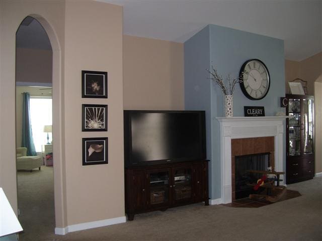 Building Photo - 35 Chapel Lake N