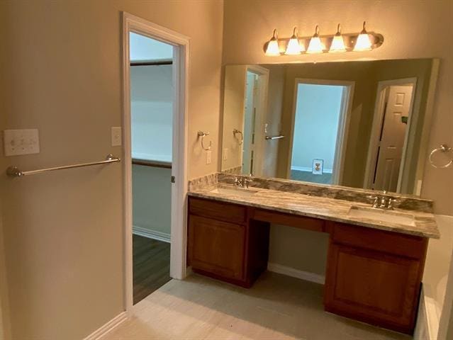 Building Photo - 1813 Glen Aerie Dr