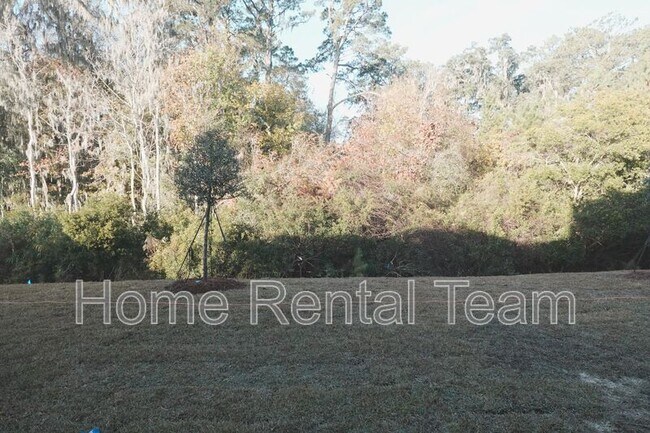 Building Photo - 153 Lower Creek Dr