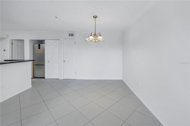 Building Photo - 2400 Feather Sound Dr