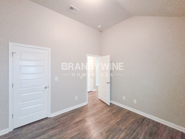 Building Photo - 397 Lossie Ln