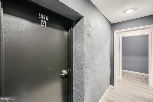 Building Photo - 7 S Carrollton Ave