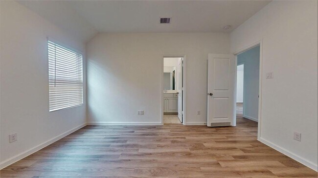 Building Photo - 27015 Coco Flower Ln
