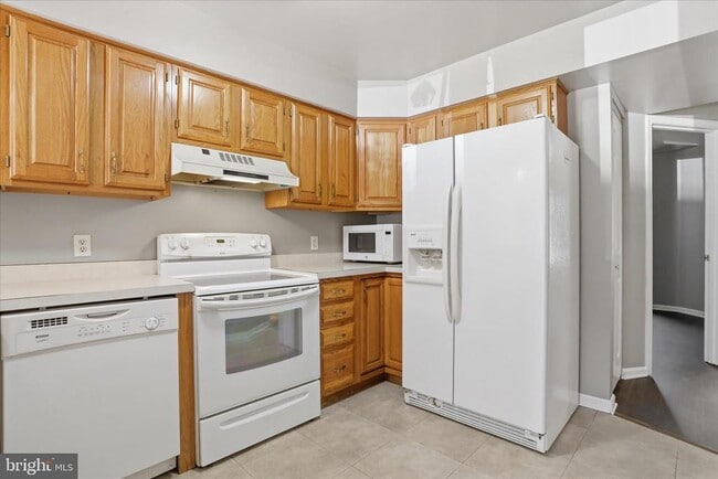 Building Photo - 1008 Orchard Dr